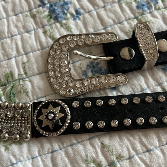 Christine Alexander swarovski/leather belt size XL main image 4